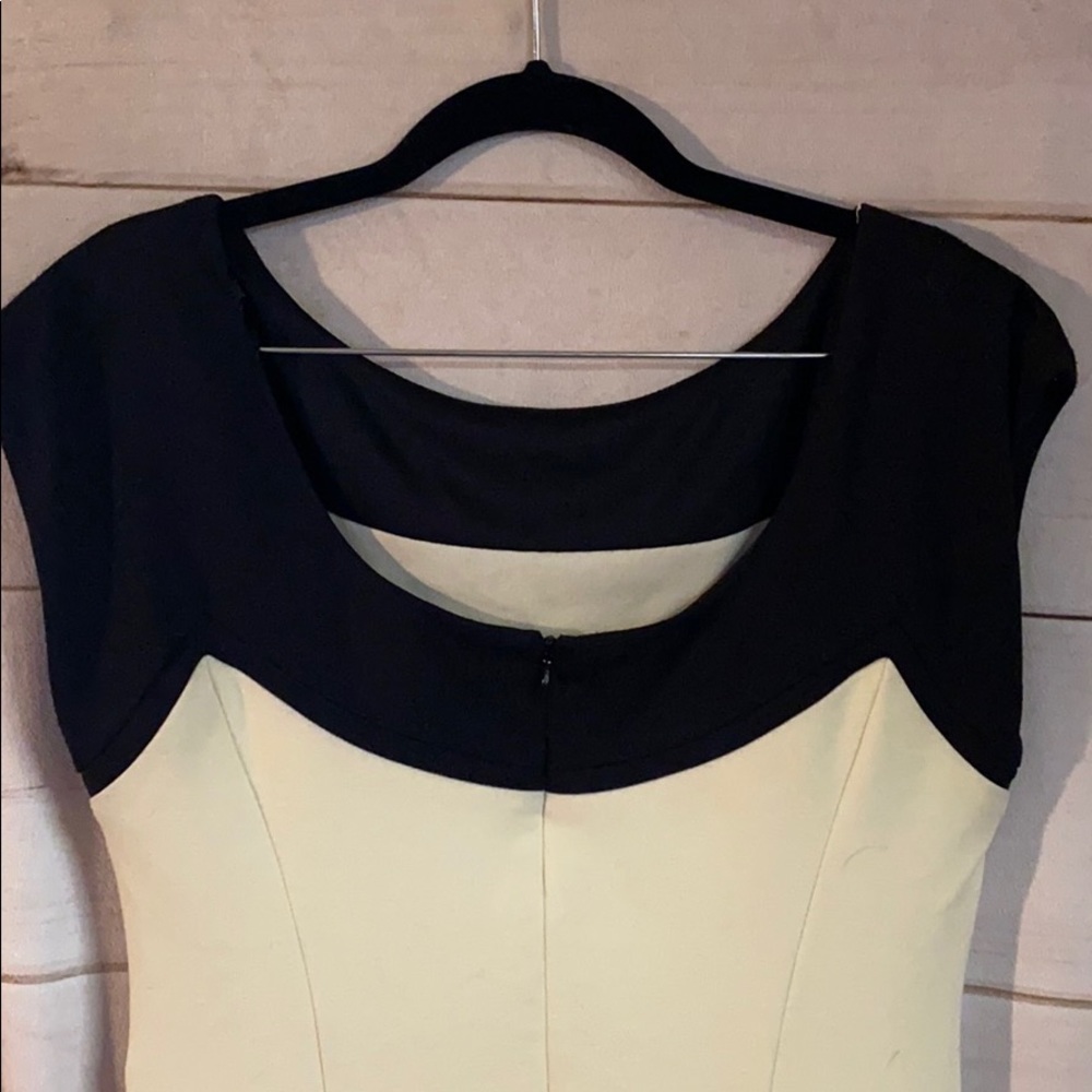 Jessica Simpson; MIDI; Beige; Party; Dress; 10 - Picture 6 of 8